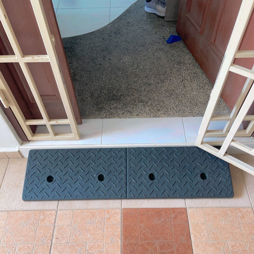 SG Ramps Wheelchair Ramp, Kerb Ramps for E-scooter, Bikes & Cars. Brand New & Ready Stock!